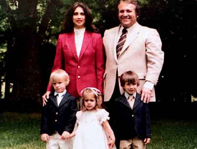 Deborah Dubois family